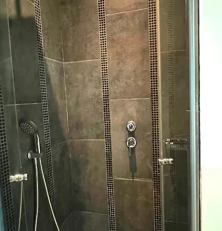 Privatunterkunft Cozy Hideaway Private Paris
